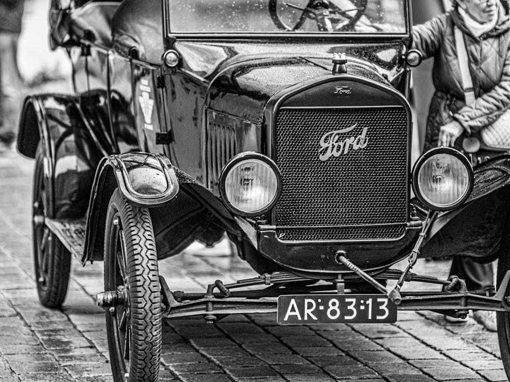 History of Engineering: The Automobile